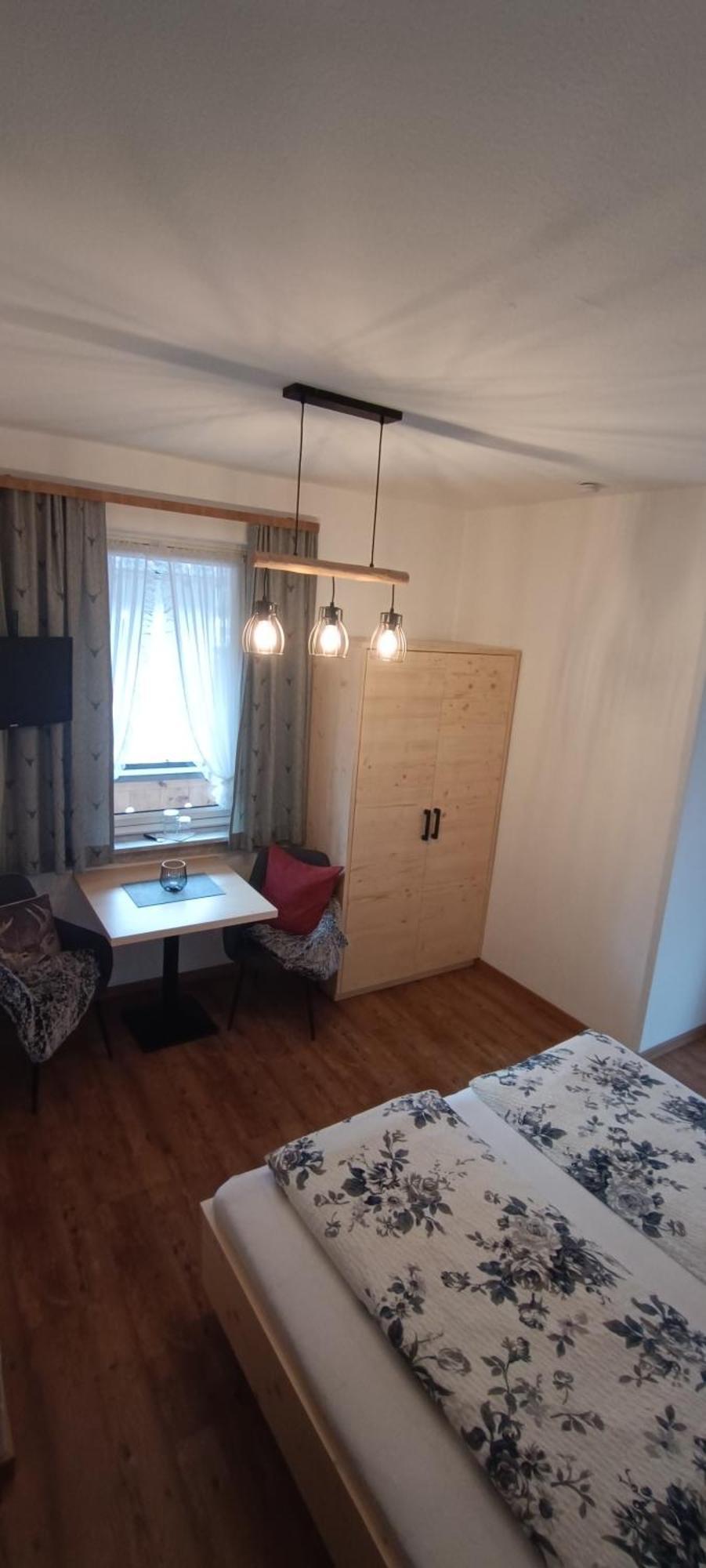 Gaestehaus Ferienglueck Grainau Bilik gambar